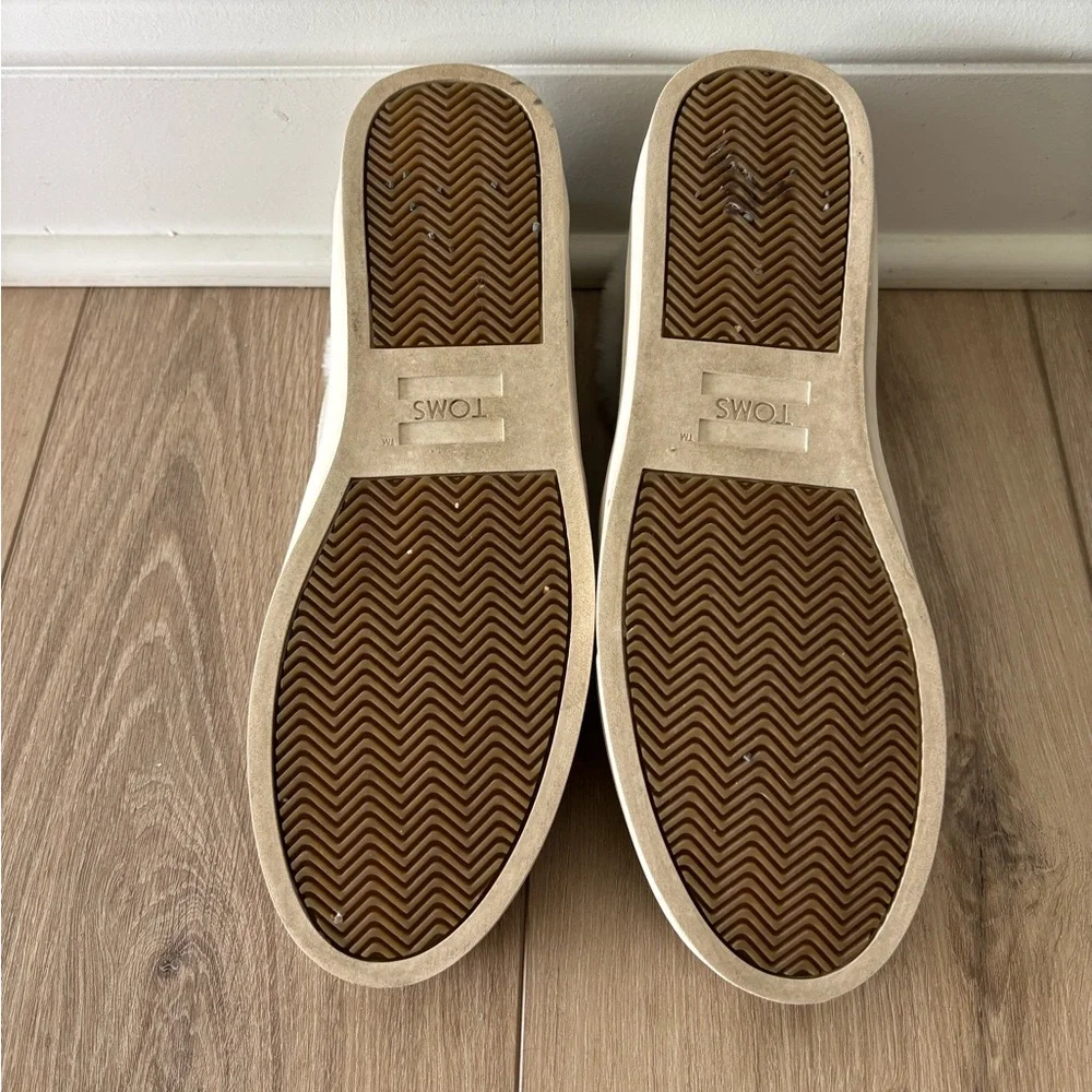 TOMS Women’s Paxton Shoe/Sneaker